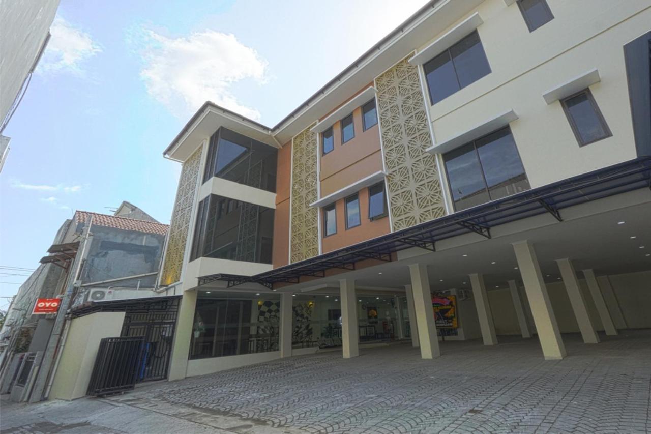 Collection O Yogyakarta Near Jalan Malioboro Formerly Alena Residence Exterior photo